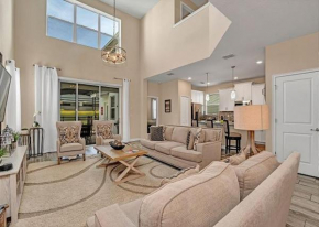 Beautiful Home 5 Bed 5 Bath Storey Lake Resort! villa